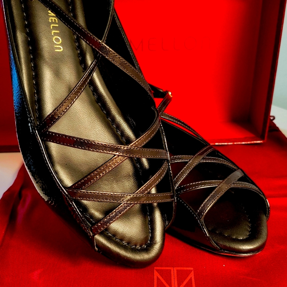 Tamara Mellon flat black sandals